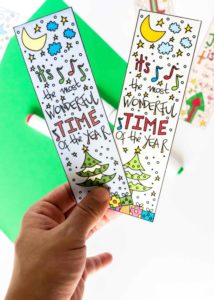 These hand drawn Coloring Christmas Bookmarks are so beautifully designed! Use them to mark your books, or to give as a present for your loved ones!