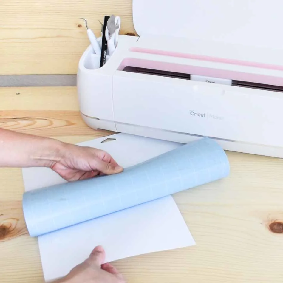 Make T-Shirts with Cricut Infusible Ink Transfer Sheets and Markers –  Daydream Into Reality