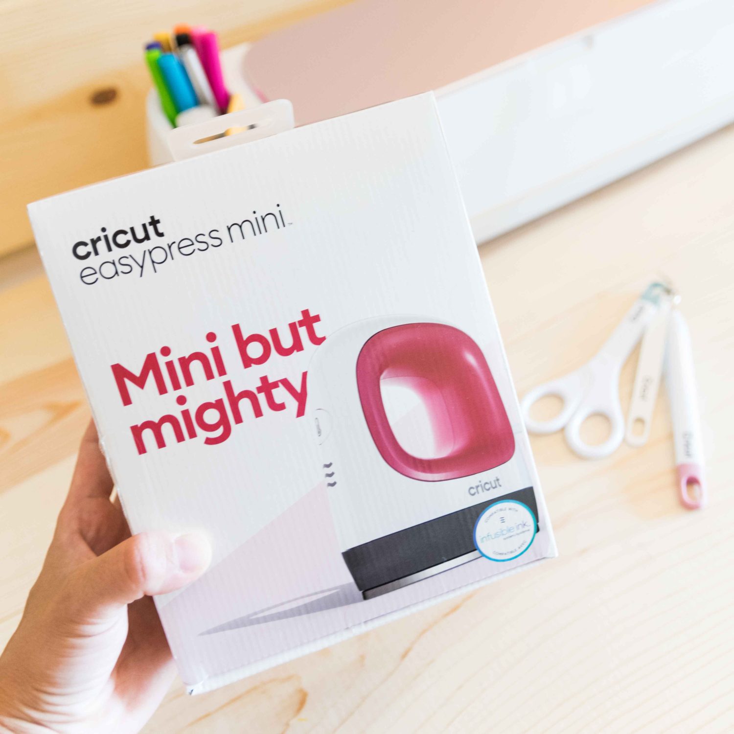 Everything You Need To Know About The Cricut EasyPress Mini