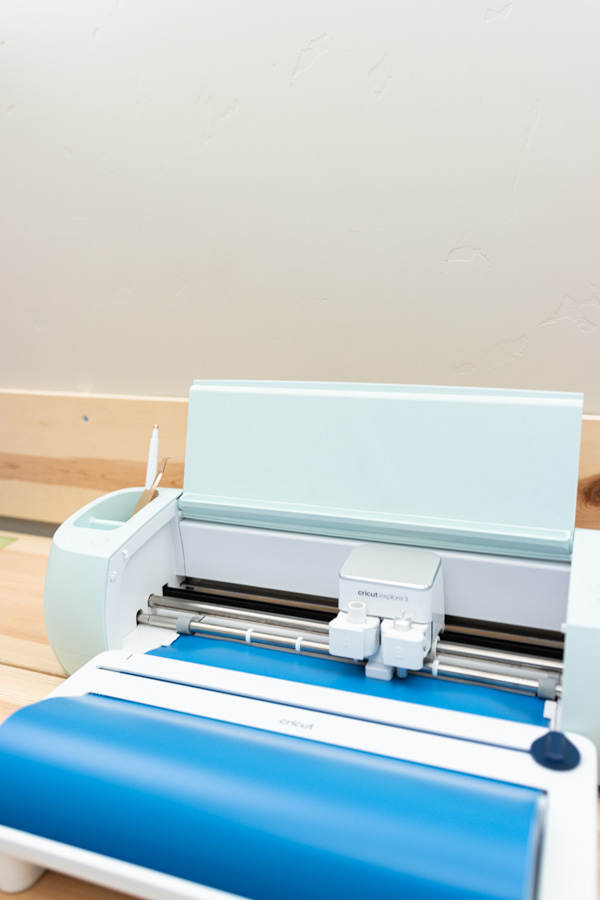 What is a Cricut Machine  50+ Things you Need to Know before Buying one –  Daydream Into Reality