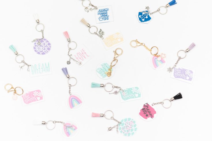 DIY Acrylic Keychains with your Cricut | Free SVG Templates – Daydream ...