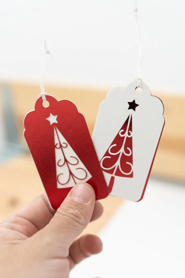 christmas tree gift tag made with cricut