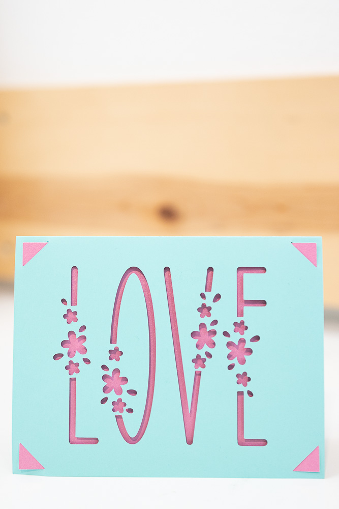 floral love valentines day card made with cricut