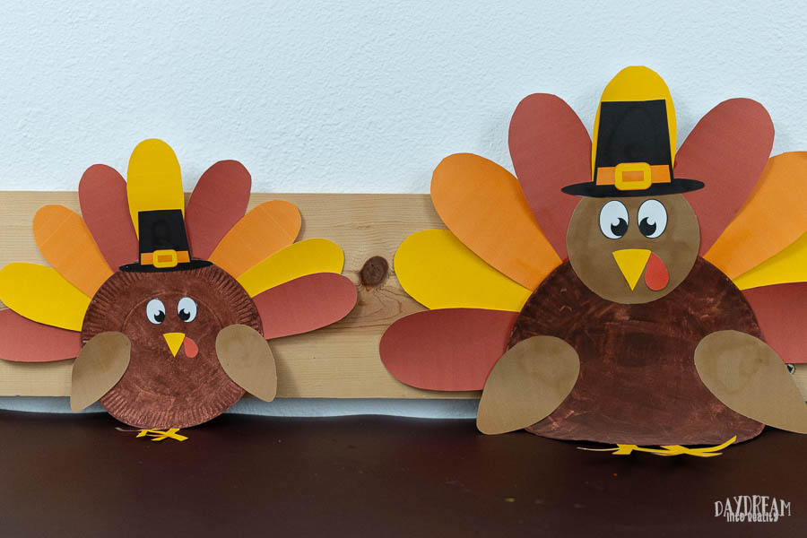 extra small paper plate turkey. 