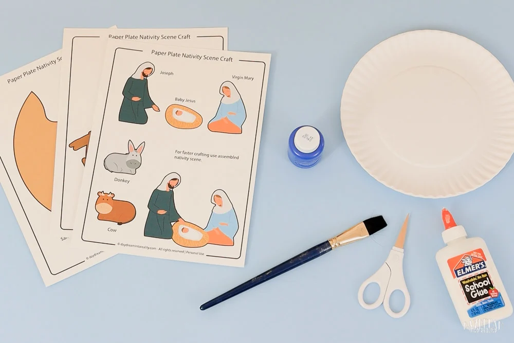 materials for making a mange (nativity) scene paper plate craft.