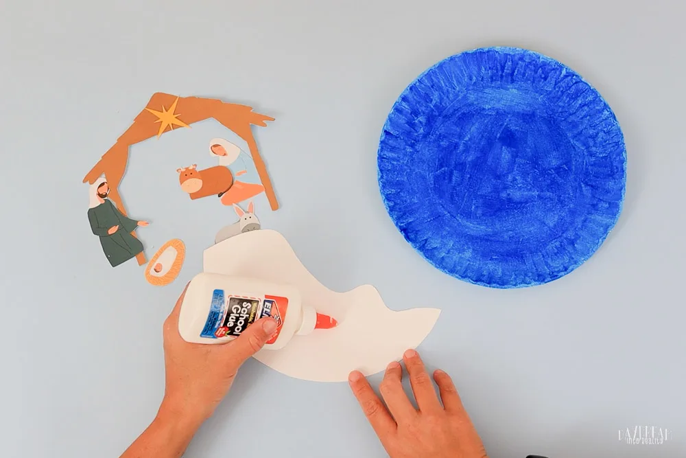 glue sand to paper plate